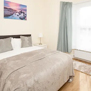 Luxury Shirley Close To Solent Uni And Train Station Apartment Southampton